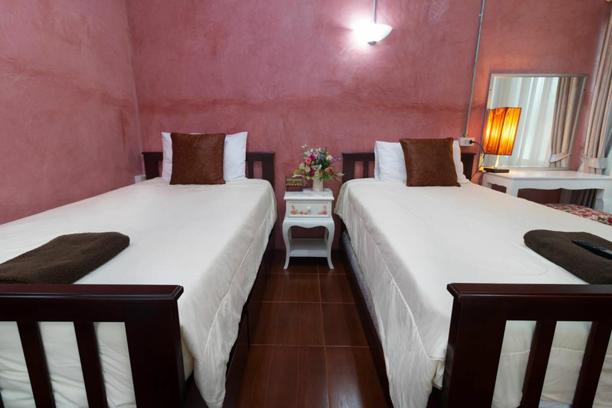 Hotel Khunnai House Chiang Mai Zewnętrze zdjęcie
