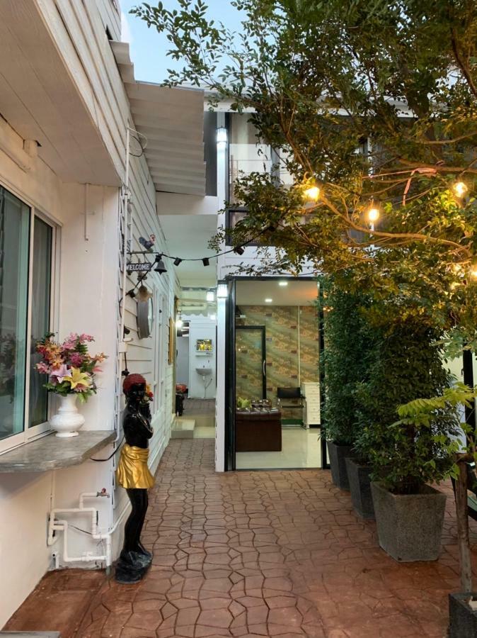 Hotel Khunnai House Chiang Mai Zewnętrze zdjęcie